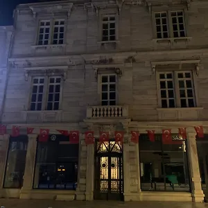 https://apt-luxury-10.hotelsofizmir.com